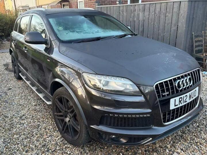 Audi Q7 3.0 TDI V6 S Line Plus Tiptronic Quattro Euro 5 (s/s) 5dr