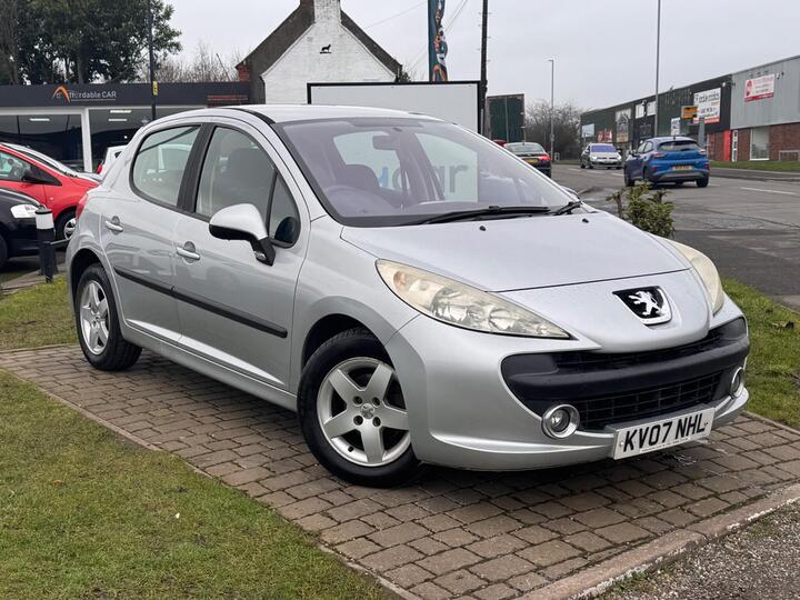 Peugeot 207 1.4 16v Sport 5dr Peugeot 207 1.4 16v Sport 5dr