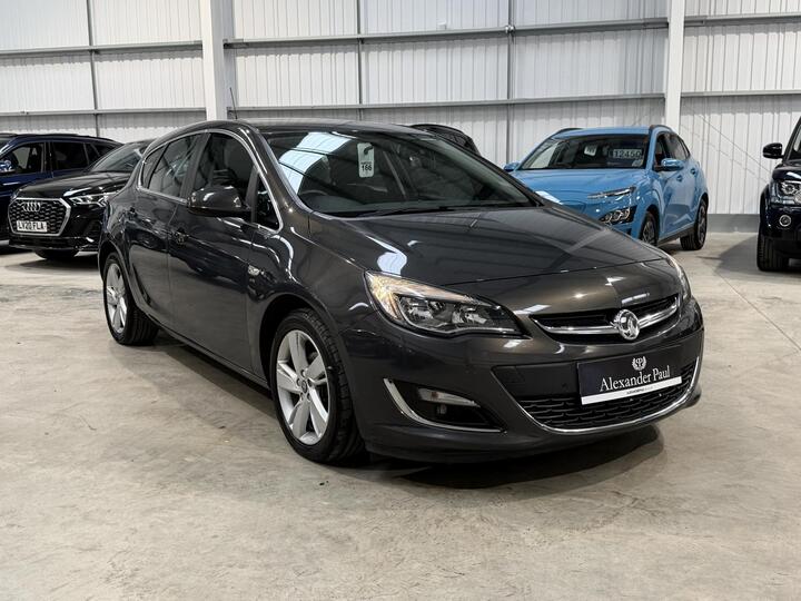 Vauxhall Astra 1.6 16v SRi Auto Euro 5 5dr