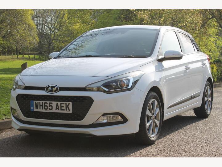 Hyundai I20 1.4 Premium Nav Euro 6 5dr