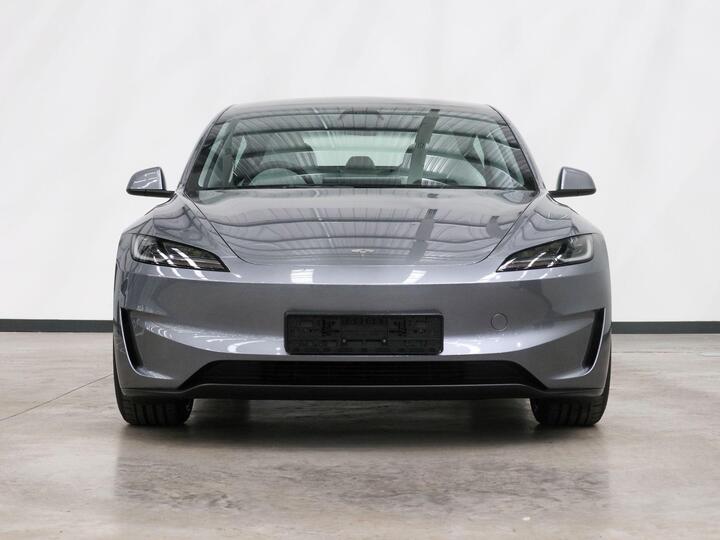 Tesla Model 3 (Dual Motor) Performance Auto 4WDE 4dr