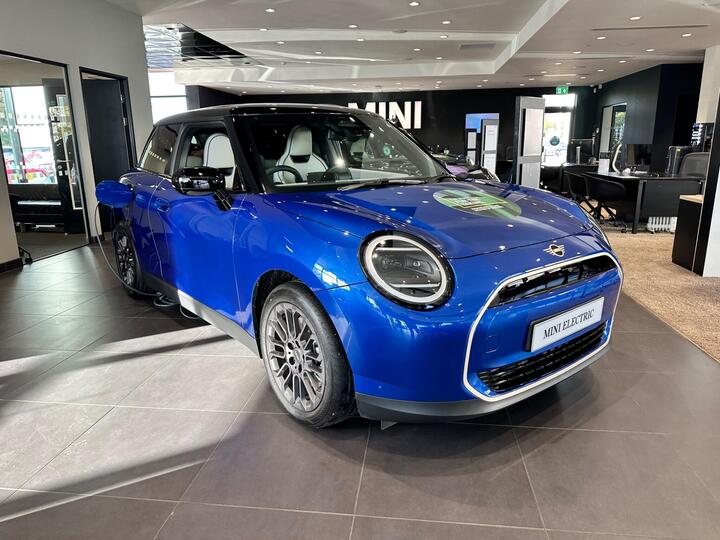 MINI Electric Cooper E 40.7kWh Exclusive Auto 3dr