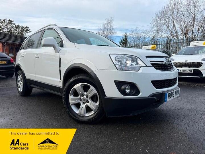 Vauxhall Antara 2.2 CDTi Diamond 2WD Euro 5 (s/s) 5dr Vauxhall Antara 2.2 CDTi Diamond 2WD Euro 5 (s/s) 5dr