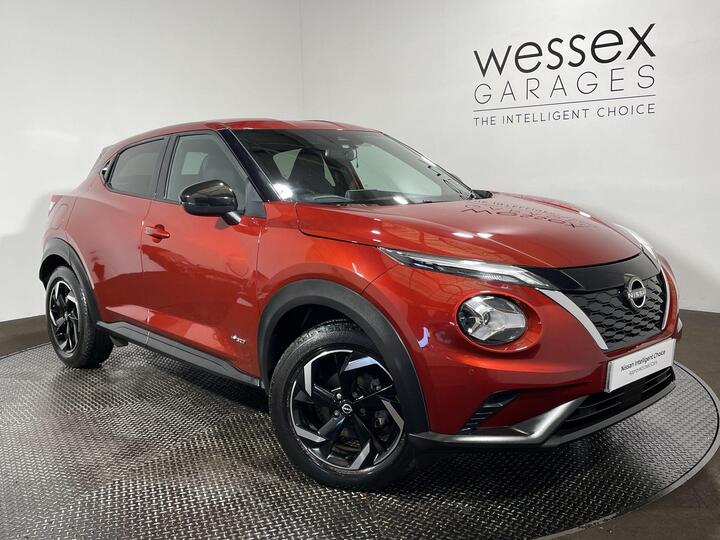 Nissan Juke 1.6 N-Connecta Auto Euro 6 5dr