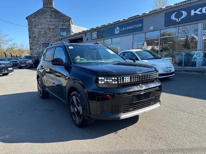 Fiat Grande Panda 1.2 MHEV La Prima E-DCT Euro 6 (s/s) 5dr