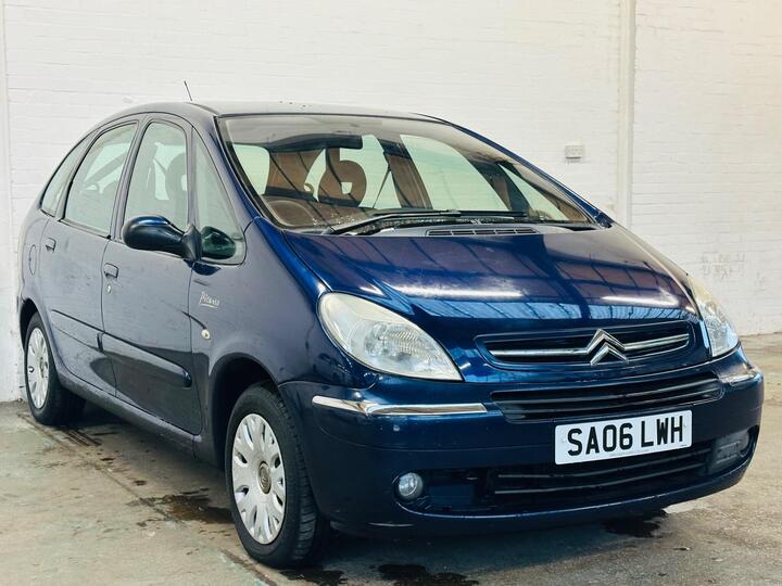 Citroen Xsara Picasso 1.6i 16V Desire 5dr Citroen Xsara Picasso 1.6i 16V Desire 5dr