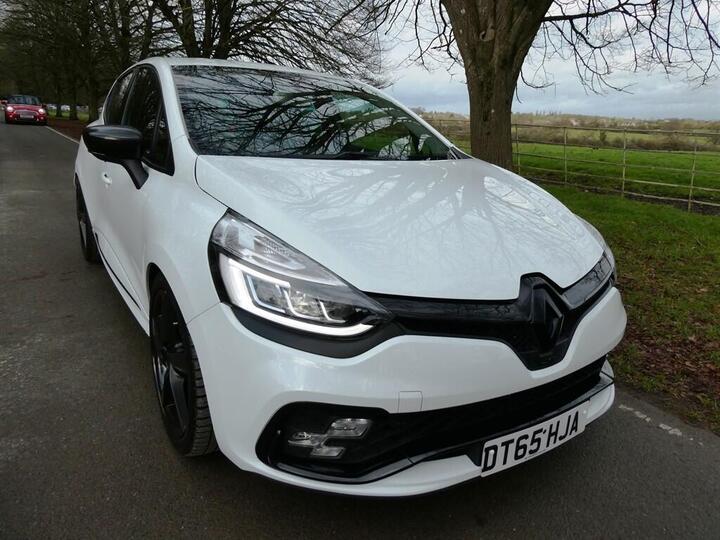 Renault Clio 1.6 TCe Renaultsport Nav Auto Euro 6 5dr