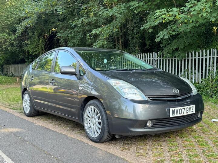Toyota Prius 1.5 T Spirit CVT 5dr