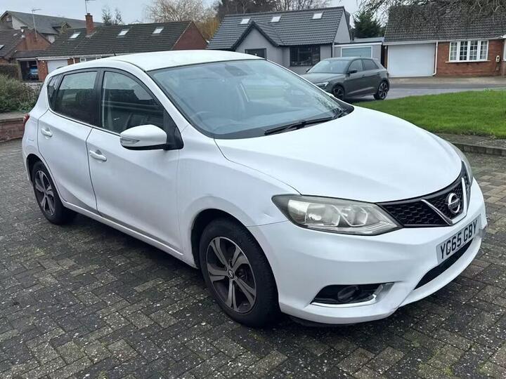 Nissan Pulsar 1.2 DIG-T Acenta Euro 6 (s/s) 5dr