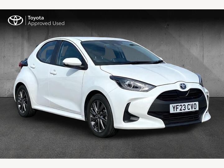 Toyota Yaris 1.5 VVT-h Icon E-CVT Euro 6 (s/s) 5dr