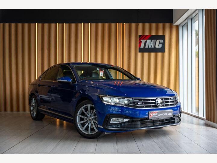 Volkswagen PASSAT 1.5 TSI EVO R-Line Euro 6 (s/s) 4dr