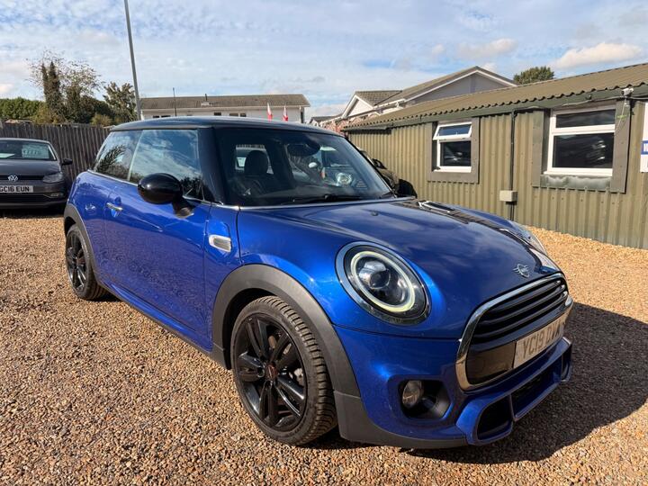 MINI Hatch 1.5 Cooper Sport Euro 6 (s/s) 3dr