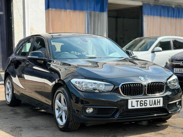 BMW 1 Series 1.5 118i SE Auto Euro 6 (s/s) 5dr