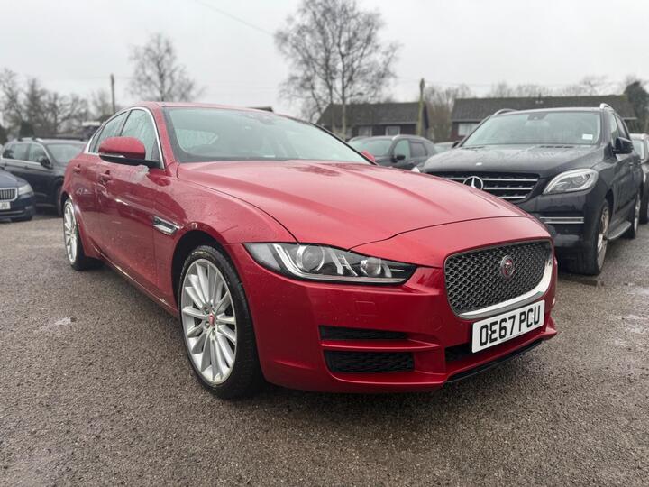 Jaguar XE 2.0d Portfolio Auto AWD Euro 6 (s/s) 4dr