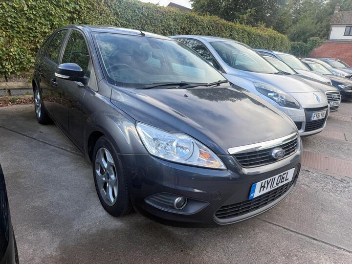 Ford Focus 1.6 Sport 5dr