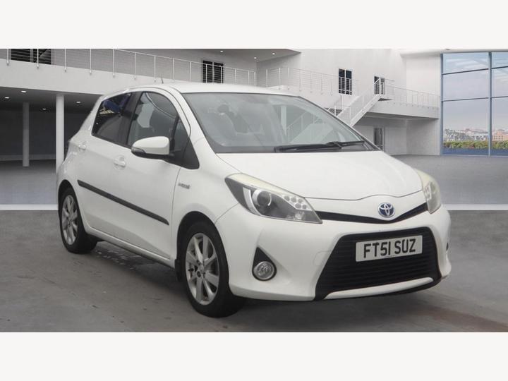 Toyota Yaris 1.5 VVT-h T Spirit CVT Euro 5 5dr