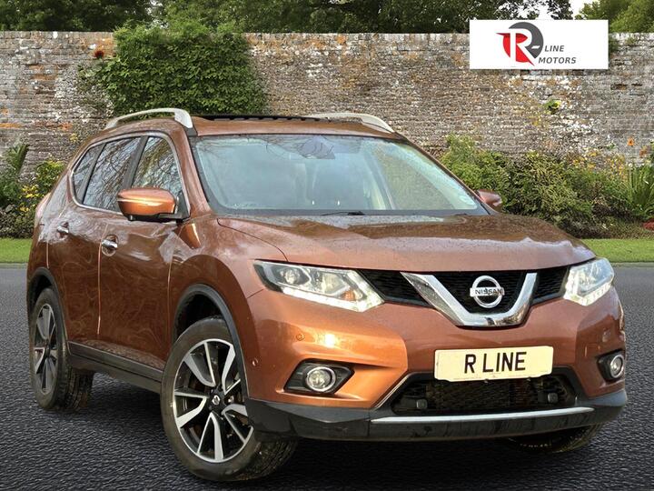 Nissan X-Trail 1.6 DCi Tekna XTRON Euro 5 (s/s) 5dr Nissan X-Trail 1.6 DCi Tekna XTRON Euro 5 (s/s) 5dr