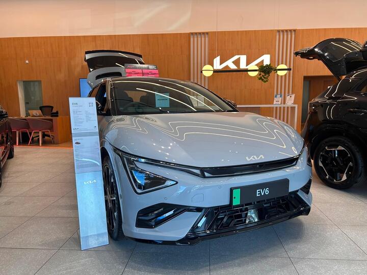 Kia EV6 84kWh GT-Line S Auto AWD 5dr