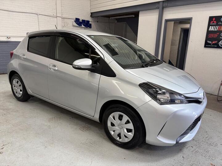 Toyota Vitz 1.3 F Toyota Vitz-Low Mileage- Automatic- Reverse Camera- NOW IN STOCK