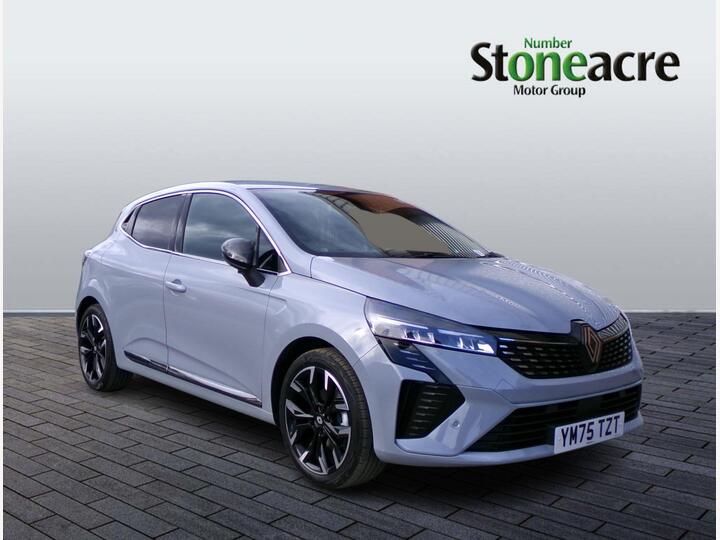 Renault Clio 1.6 E-TECH Techno Auto Euro 6 (s/s) 5dr