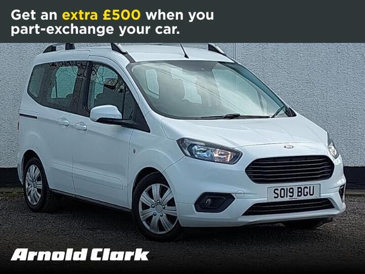 Ford Tourneo Courier 1.5 TDCi Zetec Euro 6 5dr Ford Tourneo Courier 1.5 TDCi Zetec Euro 6 5dr