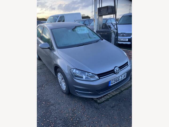 Volkswagen Golf 1.6 TDI BlueMotion Tech S Euro 6 (s/s) 5dr