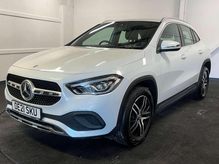 Mercedes-Benz GLA 1.3 GLA200 Sport 7G-DCT Euro 6 (s/s) 5dr Mercedes-Benz GLA 1.3 GLA200 Sport 7G-DCT Euro 6 (s/s) 5dr
