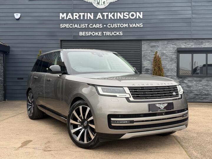 Land Rover Range Rover 3.0 D300 MHEV SE Auto 4WD Euro 6 (s/s) 5dr
