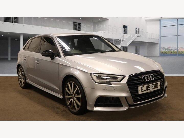 Audi A3 1.5 TFSI CoD 35 Black Edition Sportback S Tronic Euro 6 (s/s) 5dr