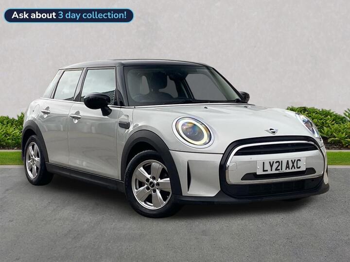 MINI HATCHBACK 1.5 Cooper Classic Steptronic Euro 6 (s/s) 5dr