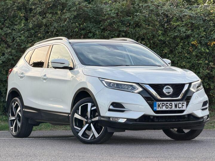 Nissan QASHQAI 1.3 DIG-T Tekna Euro 6 (s/s) 5dr
