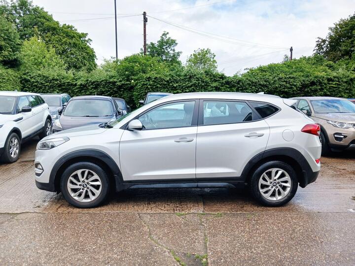 Hyundai TUCSON 1.7 CRDi Blue Drive SE Nav DCT Euro 6 (s/s) 5dr