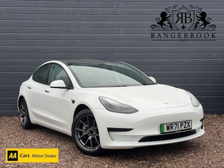 Tesla Model 3 Standard Range Plus Auto RWD 4dr