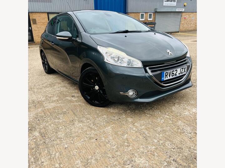 Peugeot 208 1.6 THP Feline Euro 5 3dr