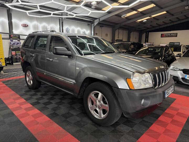 Jeep GRAND CHEROKEE 3.0 CRD Limited 4WD 5dr Jeep GRAND CHEROKEE 3.0 CRD Limited 4WD 5dr