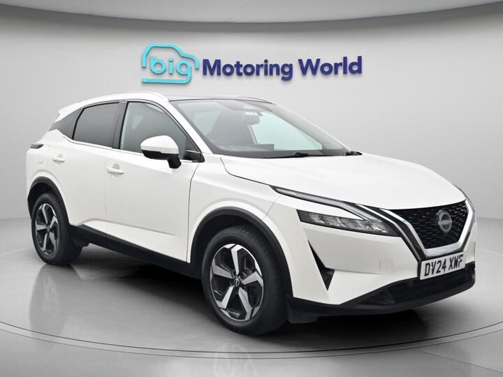 Nissan Qashqai 1.3 DIG-T MHEV N-Connecta XTRON Euro 6 (s/s) 5dr