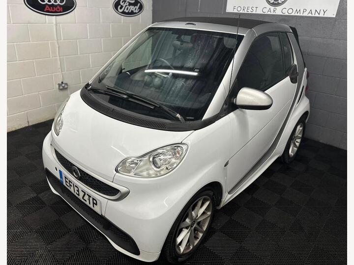 Smart Fortwo 1.0 MHD Passion Cabriolet SoftTouch Euro 5 (s/s) 2dr