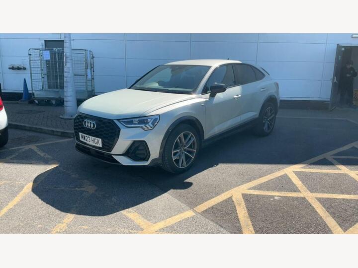 Audi Q3 1.5 TFSI CoD 35 Black Edition Sportback S Tronic Euro 6 (s/s) 5dr