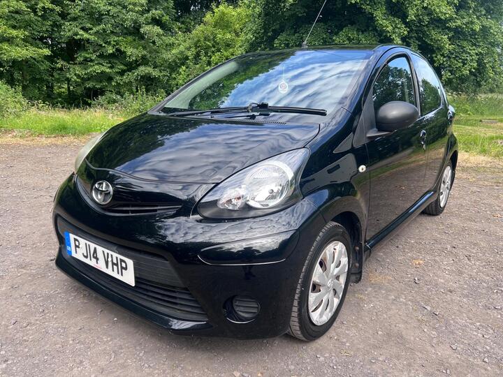 Toyota AYGO 1.0 VVT-i Move Euro 5 5dr