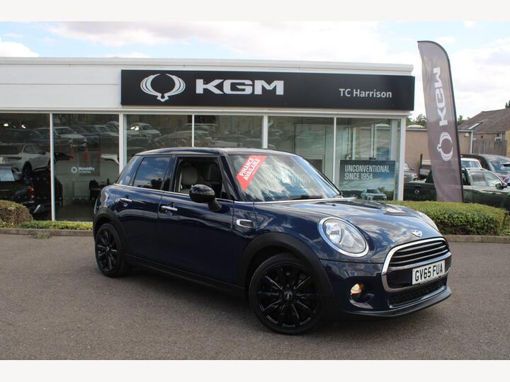 MINI Hatch 1.5 Cooper Auto Euro 6 (s/s) 5dr