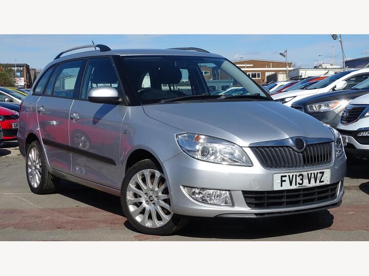 Skoda FABIA 1.2 TSI Elegance Euro 5 5dr Skoda FABIA 1.2 TSI Elegance Euro 5 5dr