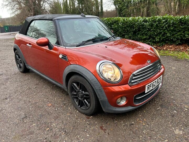 MINI Convertible 1.6 Cooper D Euro 5 (s/s) 2dr