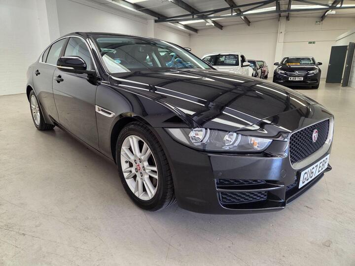 Jaguar XE 2.0i Prestige Auto Euro 6 (s/s) 4dr