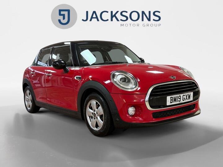 MINI HATCH 1.5 Cooper Classic Steptronic Euro 6 (s/s) 5dr