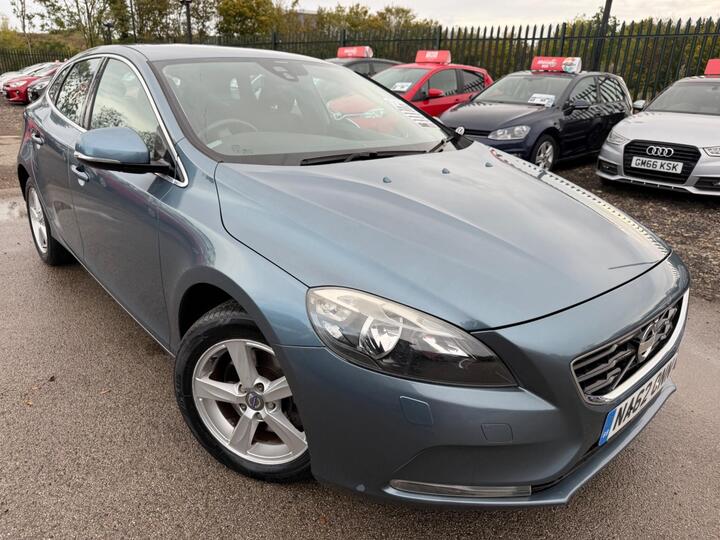 Volvo V40 1.6 T3 SE Euro 5 (s/s) 5dr