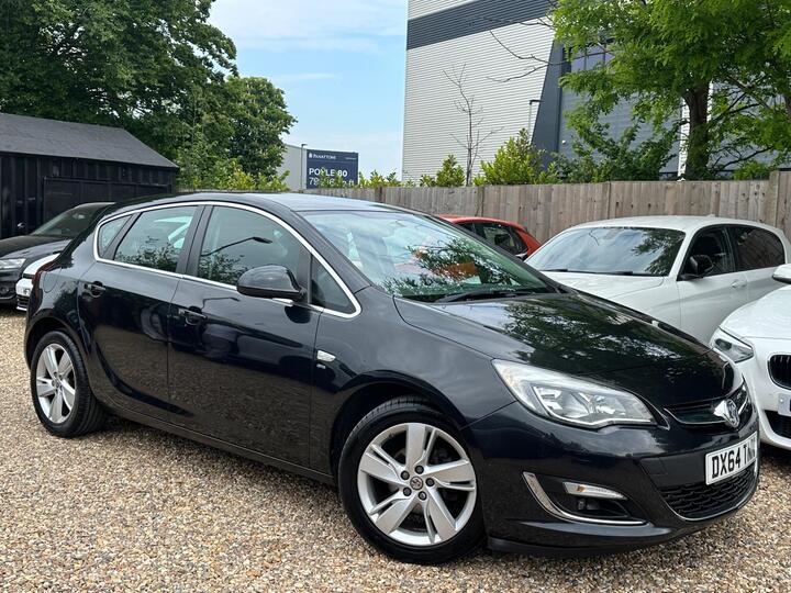 Vauxhall Astra 1.6 16v SRi Euro 5 5dr