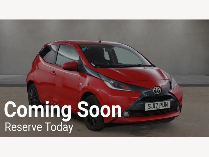 Toyota AYGO 1.0 VVT-i X-style Euro 6 5dr Toyota AYGO 1.0 VVT-i X-style Euro 6 5dr