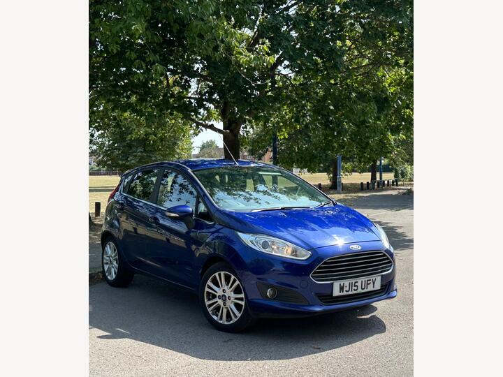 Ford Fiesta 1.0T EcoBoost Zetec Euro 5 (s/s) 5dr