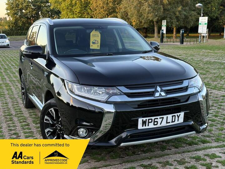Mitsubishi Outlander 2.0h 12kWh 4h CVT 4WD Euro 6 (s/s) 5dr