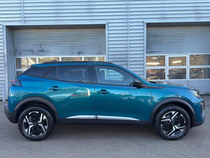 Peugeot 2008 1.2 HYBRID Allure E-DSC6 Euro 6 (s/s) 5dr